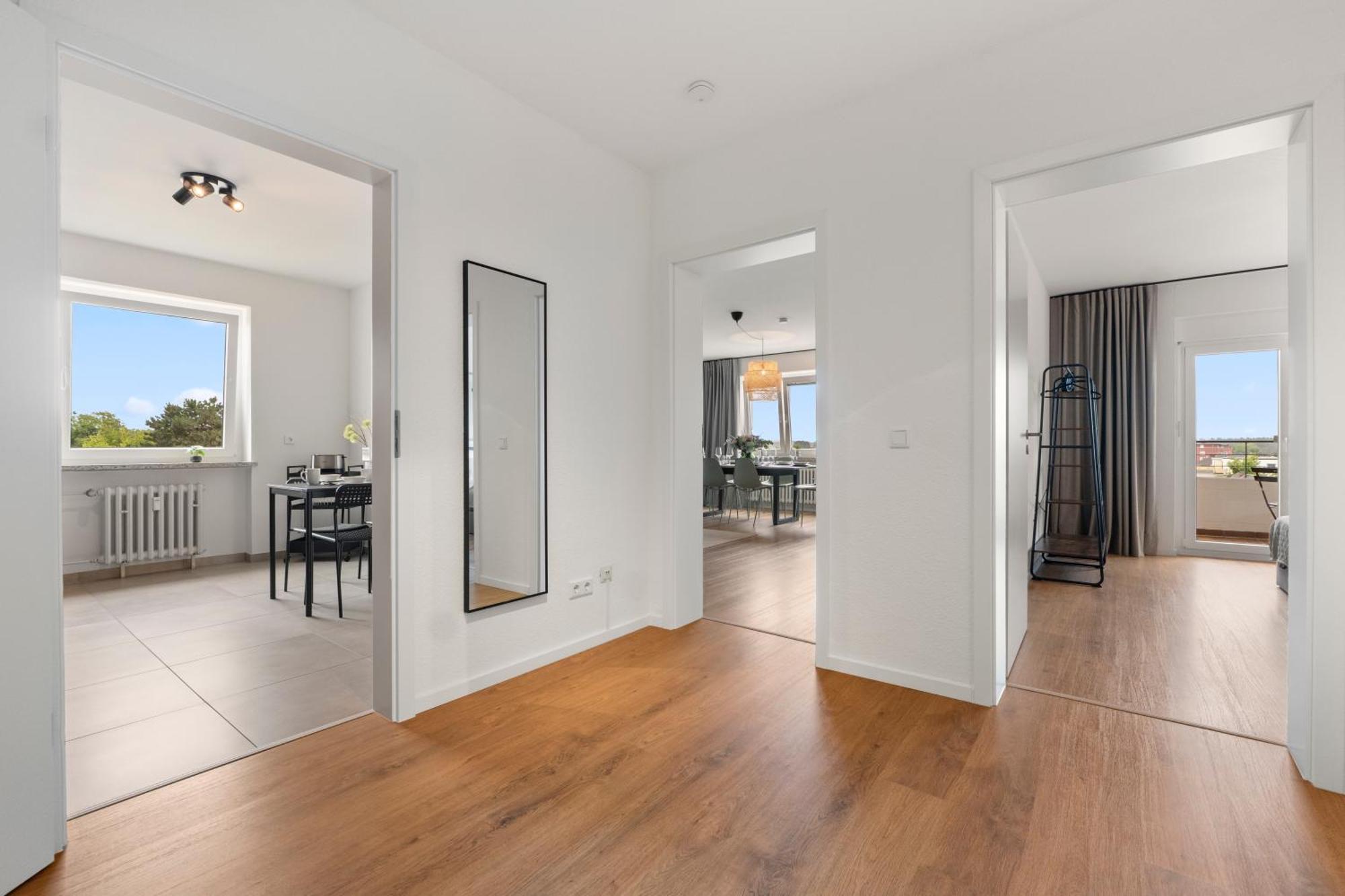 *Top* Moderne Wohnung - Naehe Koeln: Dom, Messe, Flughafen, Lanxess-Arena แบร์กิชกลัดบัค ภายนอก รูปภาพ